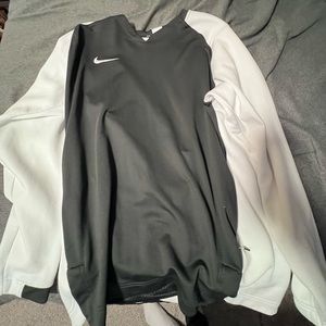 Nike pullover L